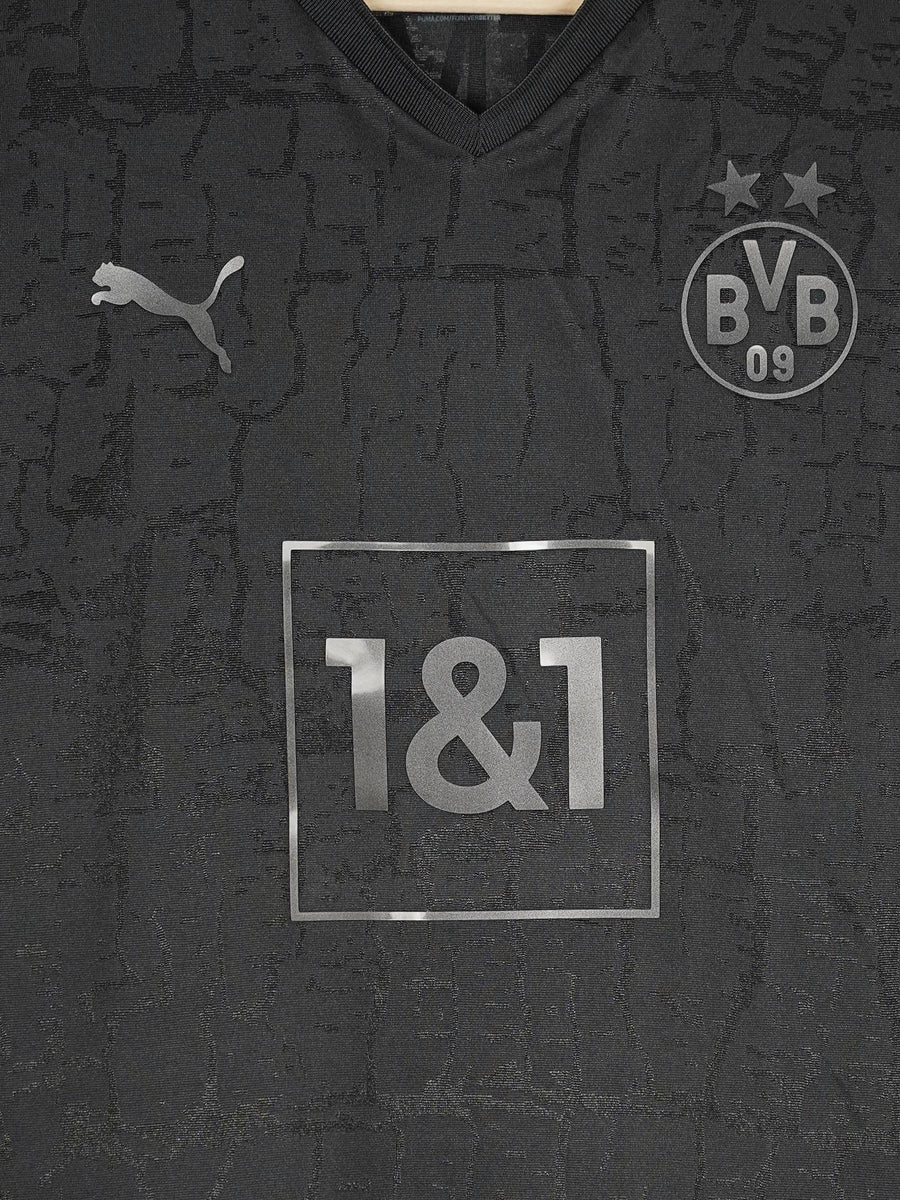 Dortmund Fourth Shirt 2022/23 Bellingham 22 (M)