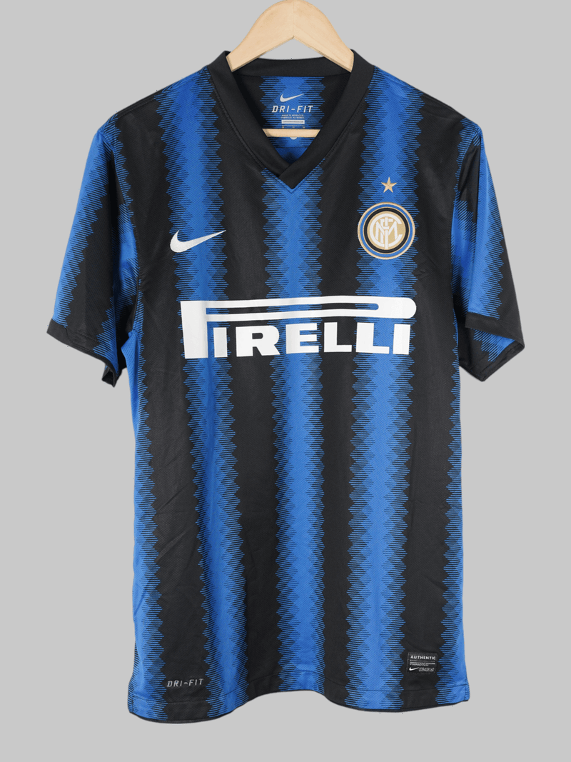 2010-11 Inter Milan Sneijder #10 Home Shirt (M)