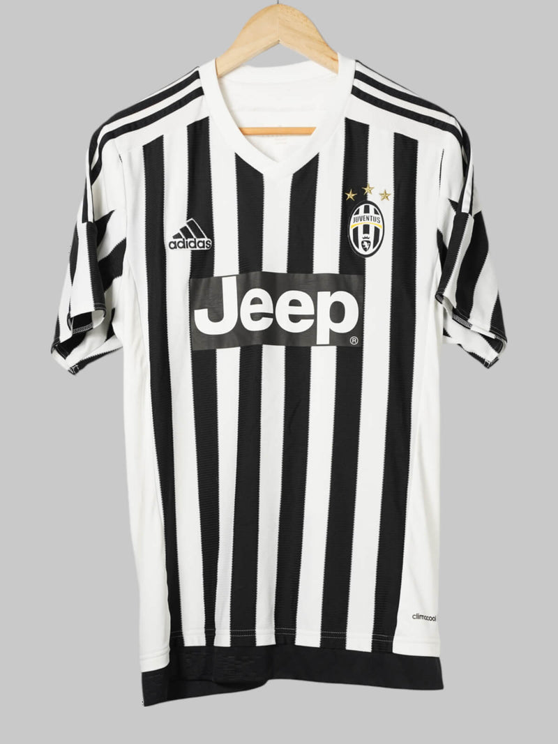 2015/16 Juventus Dybala #21 Home Shirt (L)
