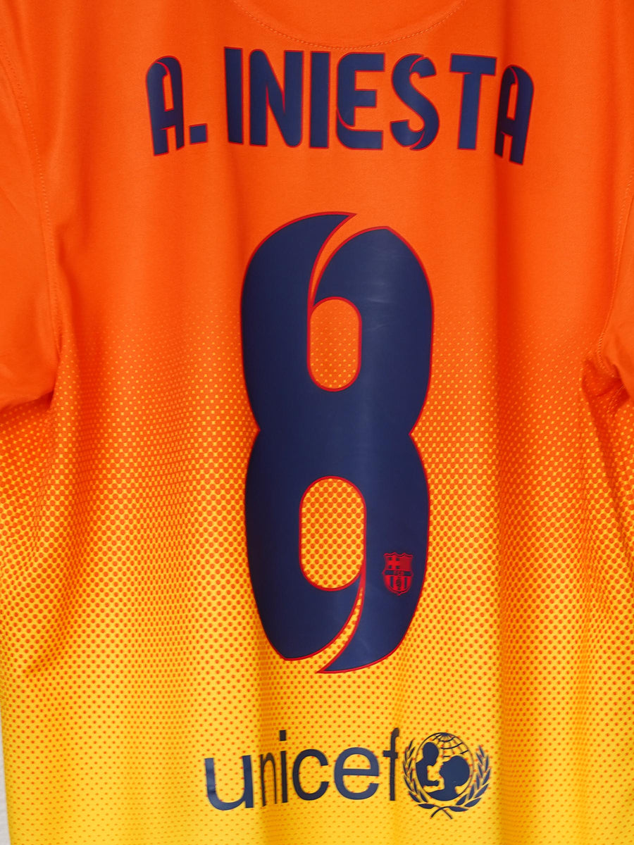 FC Barcelona Away Shirt 2012/13 A.Iniesta 8 (S)