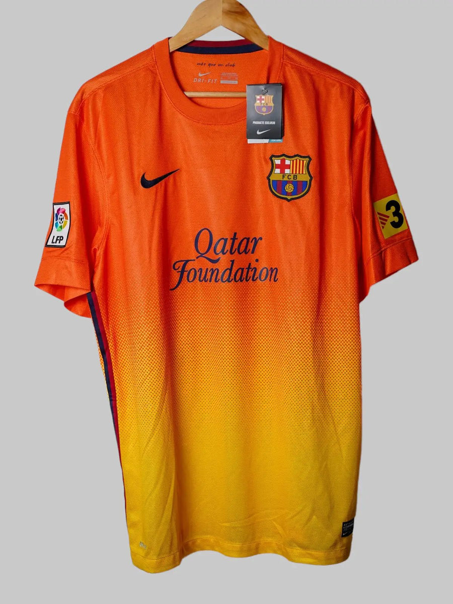 FC Barcelona Away Shirt 2012/13 Iniesta 8 BNWT (XL)