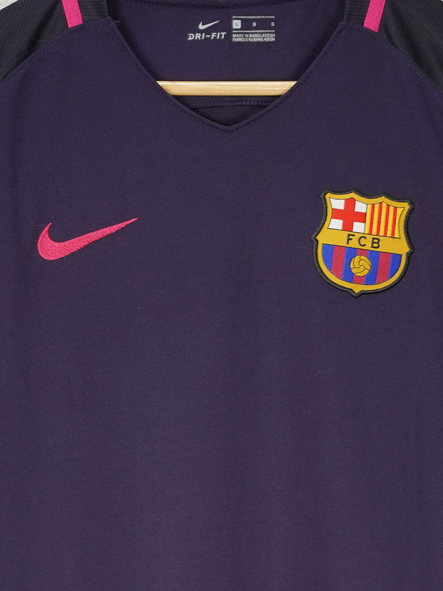 FC Barcelona Away Shirt 2016/17 A. Iniesta 8 (L)