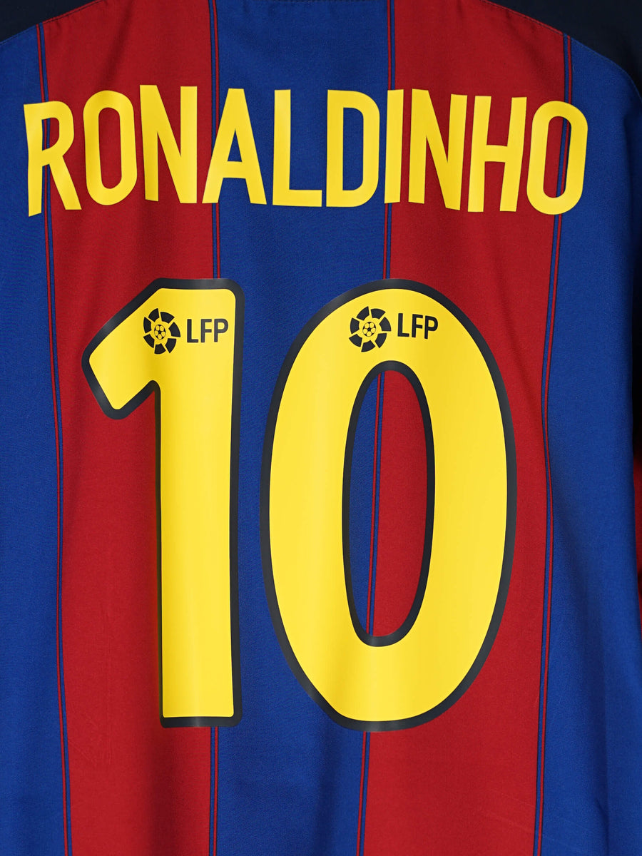 FC Barcelona Home Shirt 2003/4 Ronaldinho 10 (XXL)