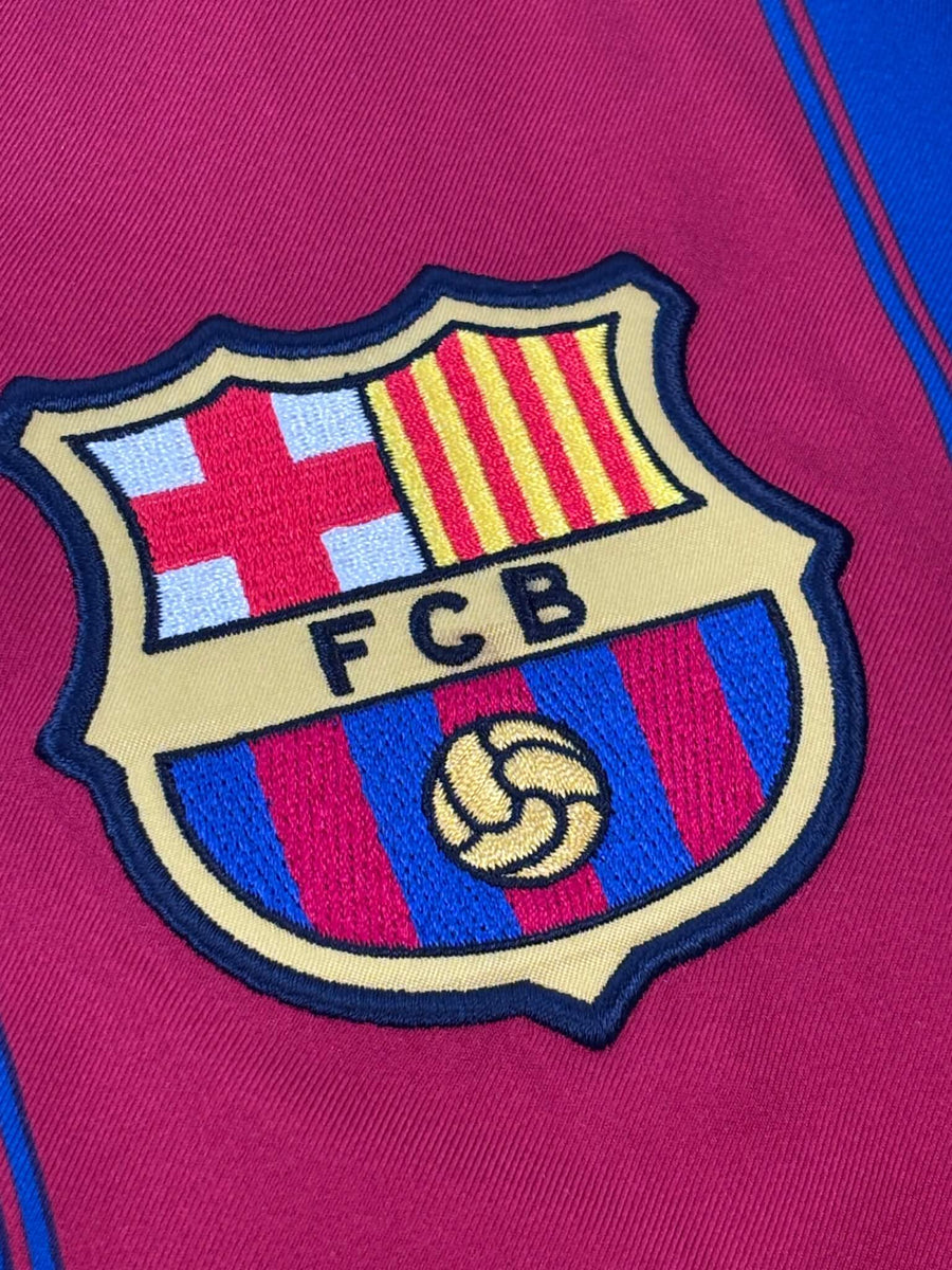 FC Barcelona Home Shirt 2003/4 Ronaldinho 10 (XXL)