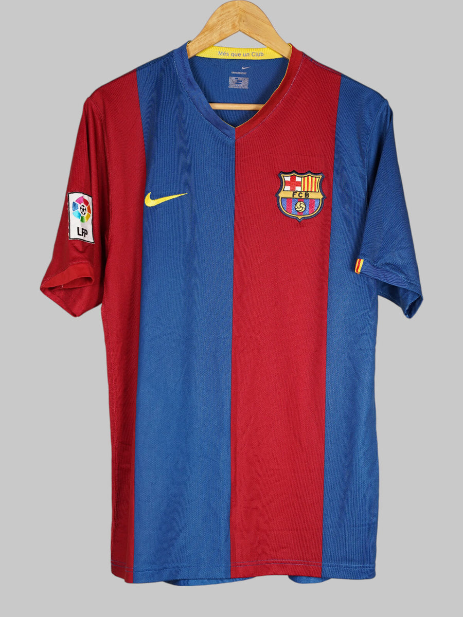 FC Barcelona Home Shirt 2006/7 Messi 19 (L)