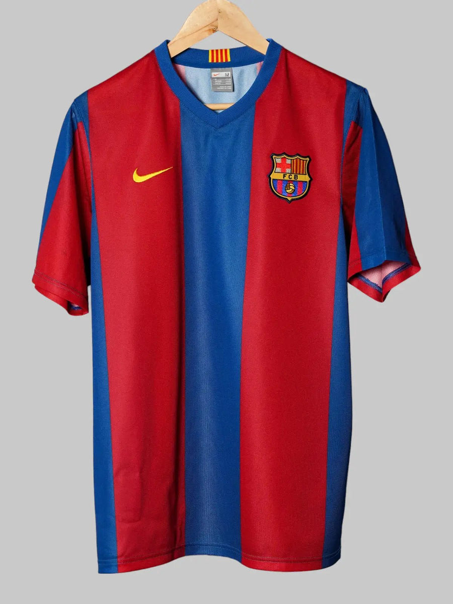 FC Barcelona Home Shirt 2007/8 (M)