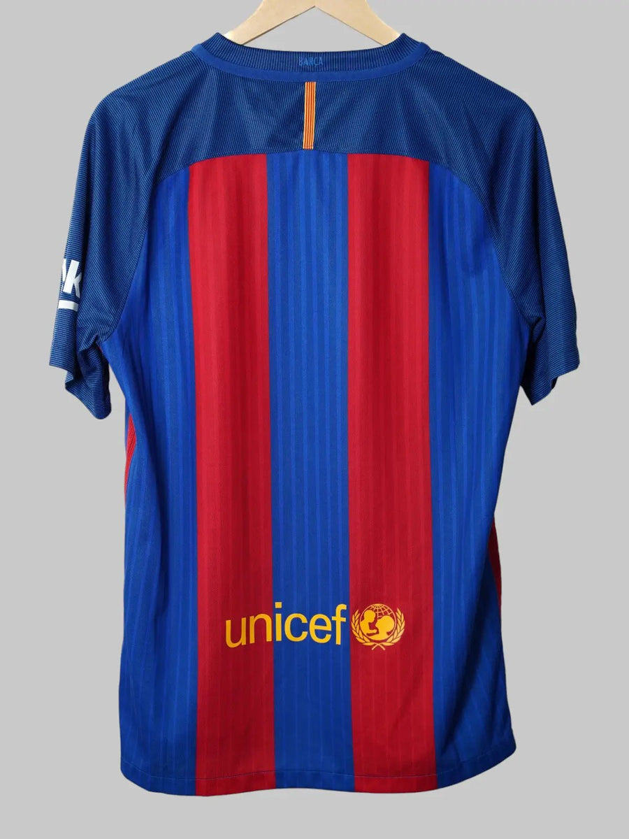 FC Barcelona Home Shirt 2016/17 (M)