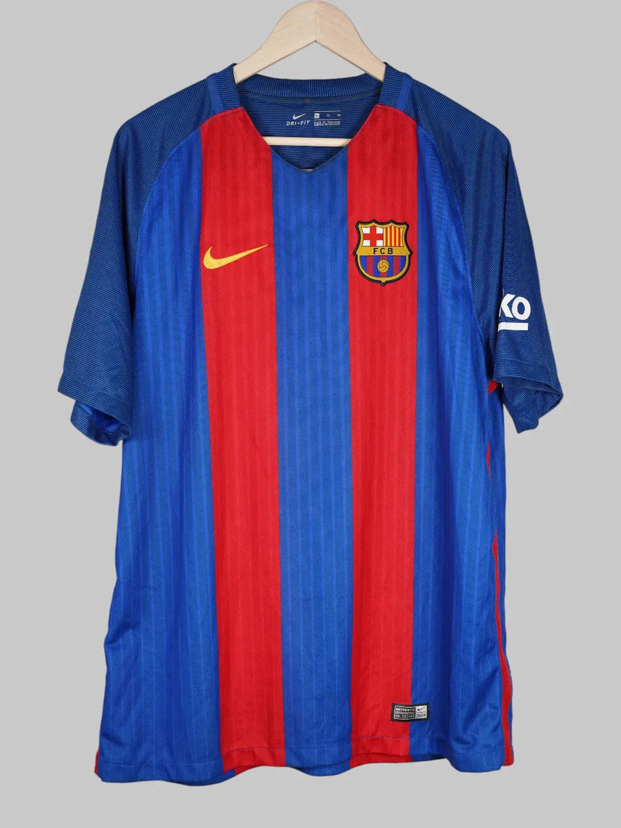 FC Barcelona Home Shirt 2016/17 Messi 10 (XL)