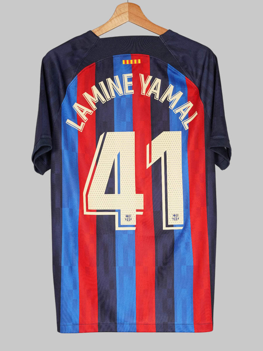 FC Barcelona Home Shirt 2022/23 Lamine Yamal 41 (L)