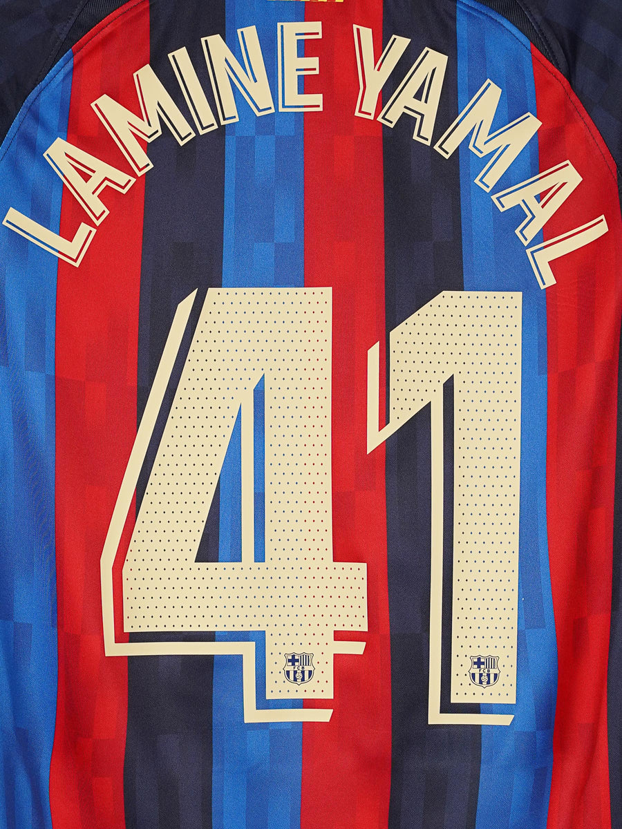 FC Barcelona Home Shirt 2022/23 Lamine Yamal 41 (L)
