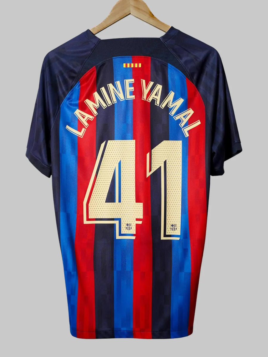 FC Barcelona Home Shirt 2022/23 Lamine Yamal 41 (L)