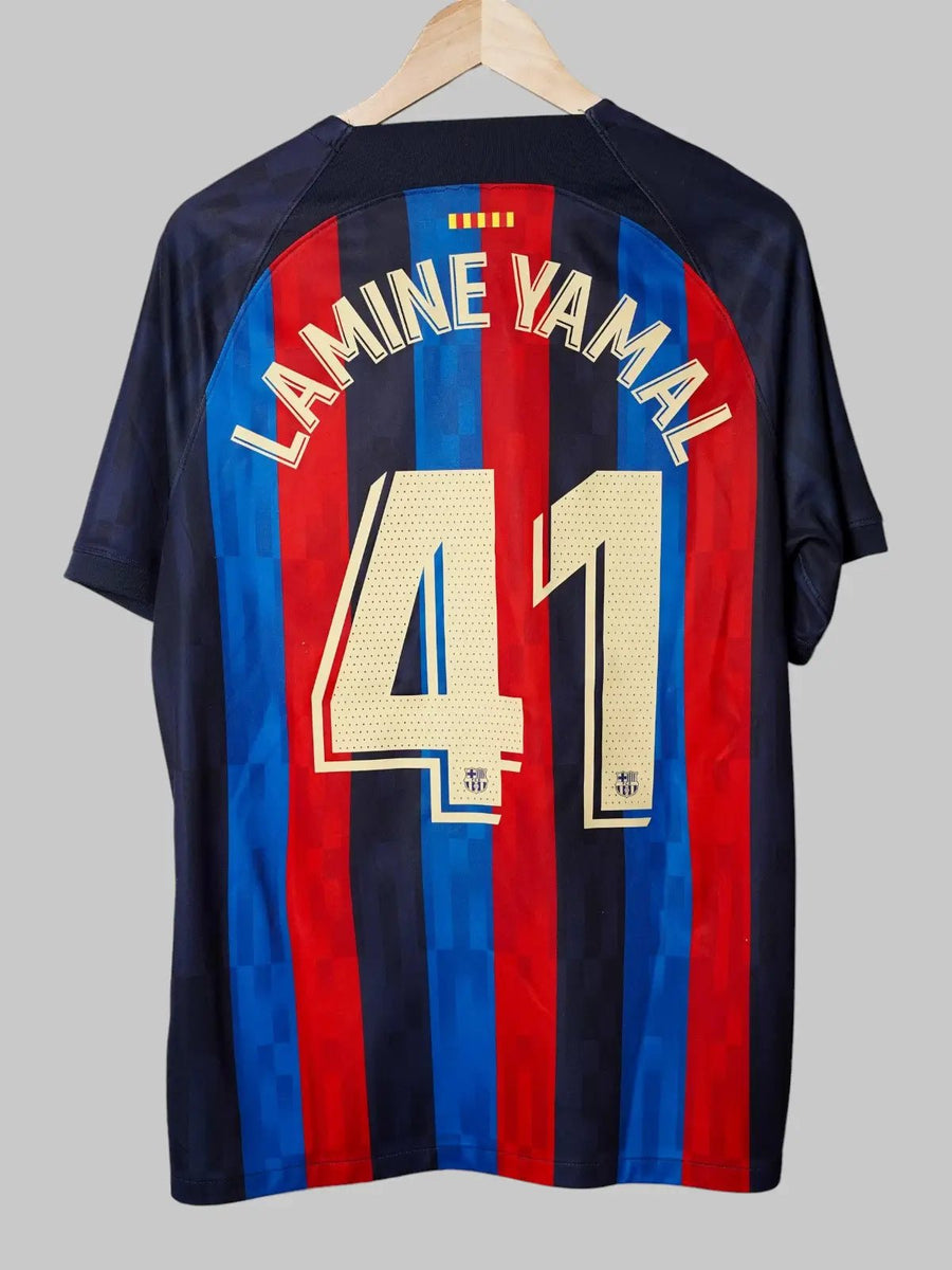 FC Barcelona Home Shirt 2022/23 Lamine Yamal 41 (L)