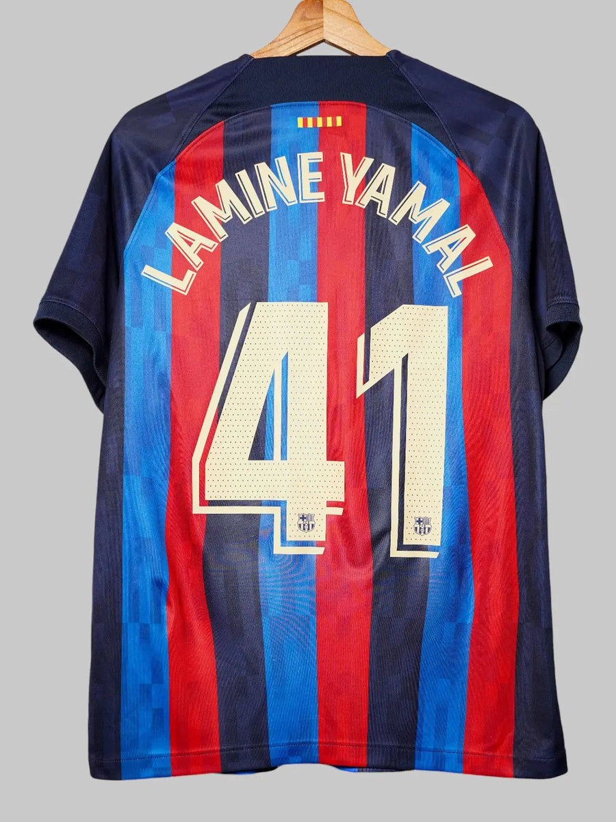 FC Barcelona Home Shirt 2022/23 Lamine Yamal 41 (M)
