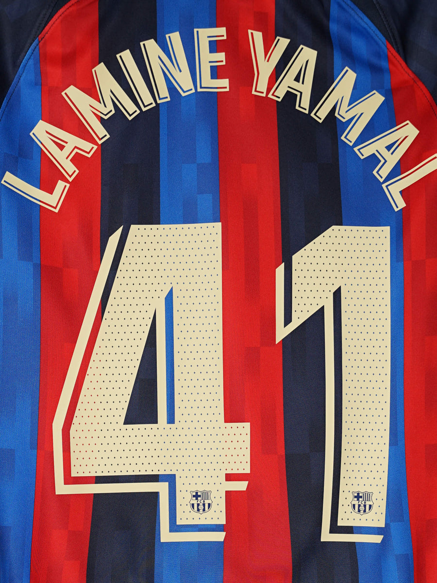 FC Barcelona Home Shirt 2022/23 Lamine Yamal 41 (M)