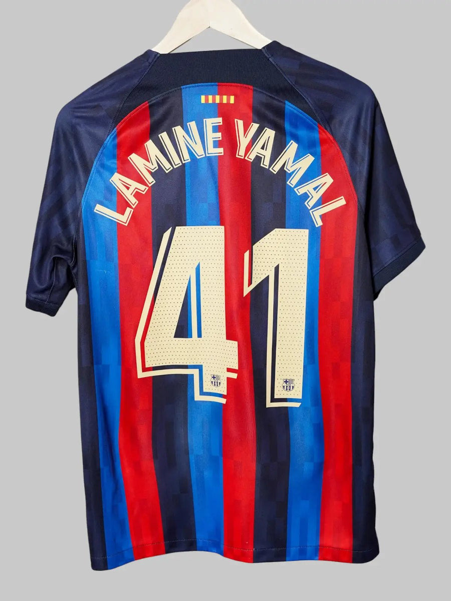 FC Barcelona Home Shirt 2022/23 Lamine Yamal 41 (M)