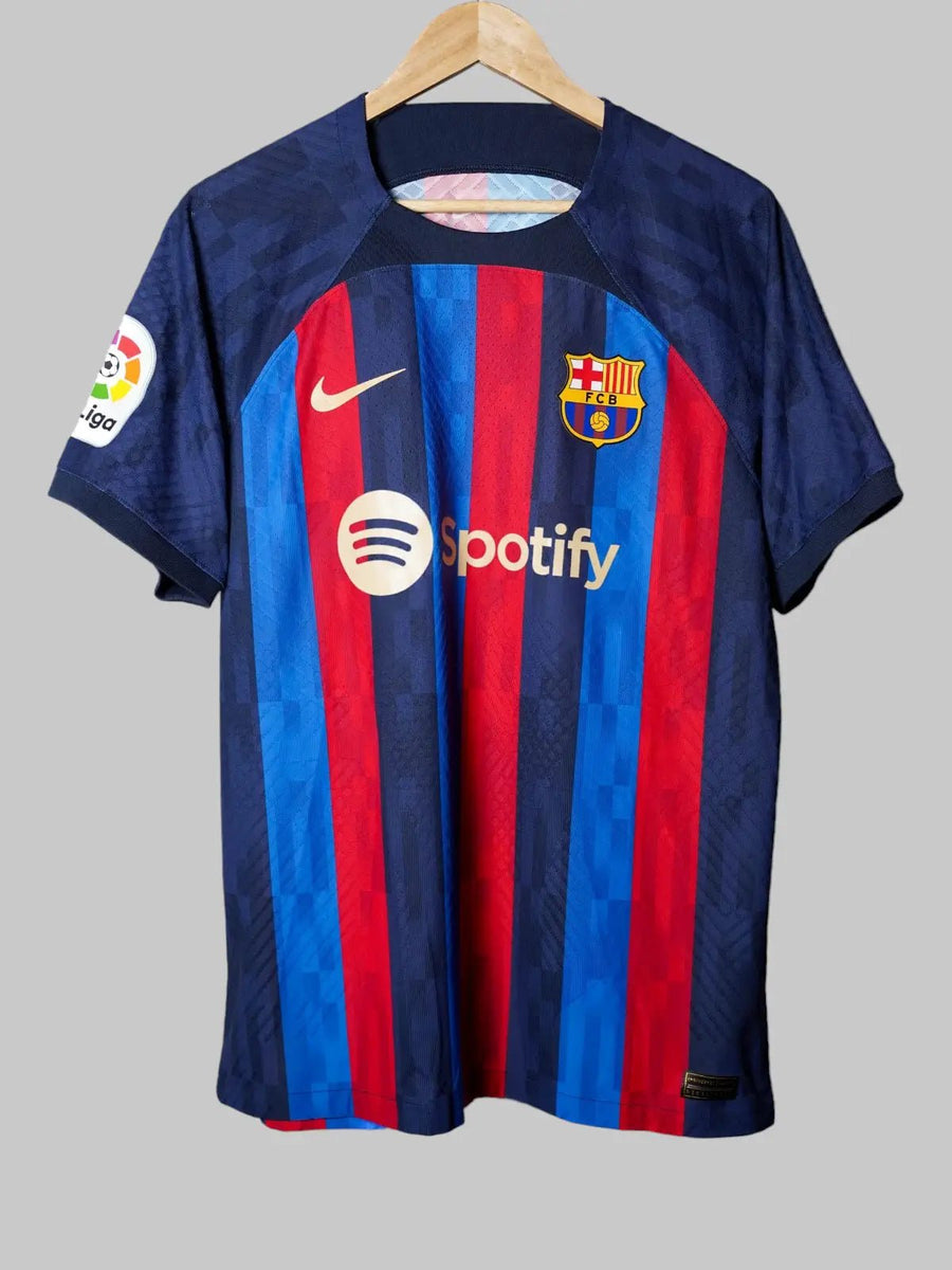 FC Barcelona Home Shirt 2022/23 Memphis 14 Player Issue (L)