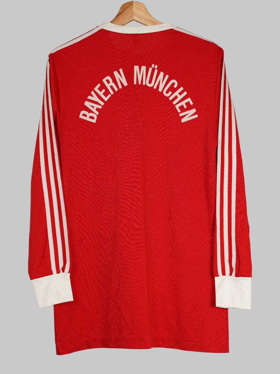 FC Bayern Munich Home Shirt 1983/84 (L)