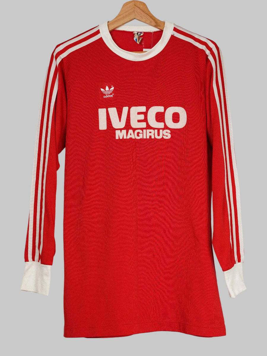 FC Bayern Munich Home Shirt 1983/84 (L)