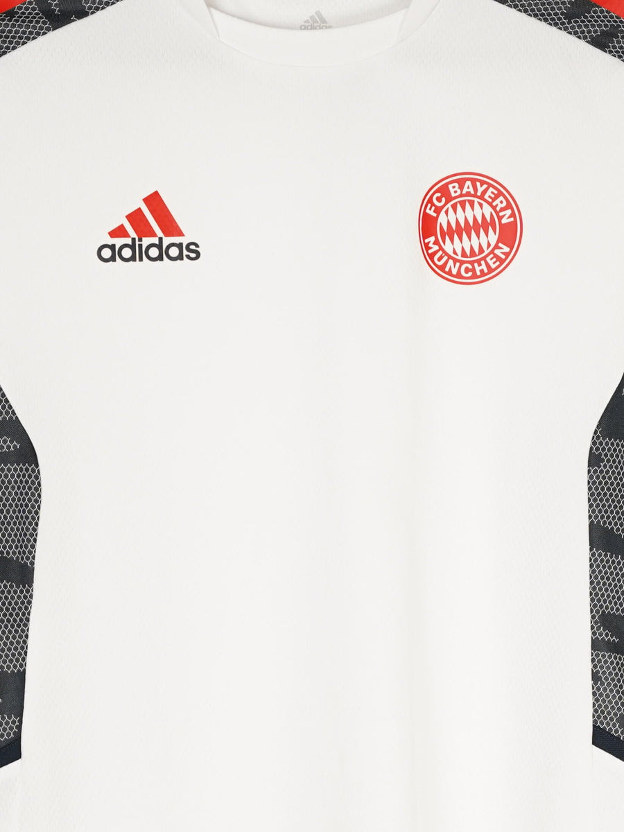 FC Bayern Munich Training Shirt 2021/22 (XS)