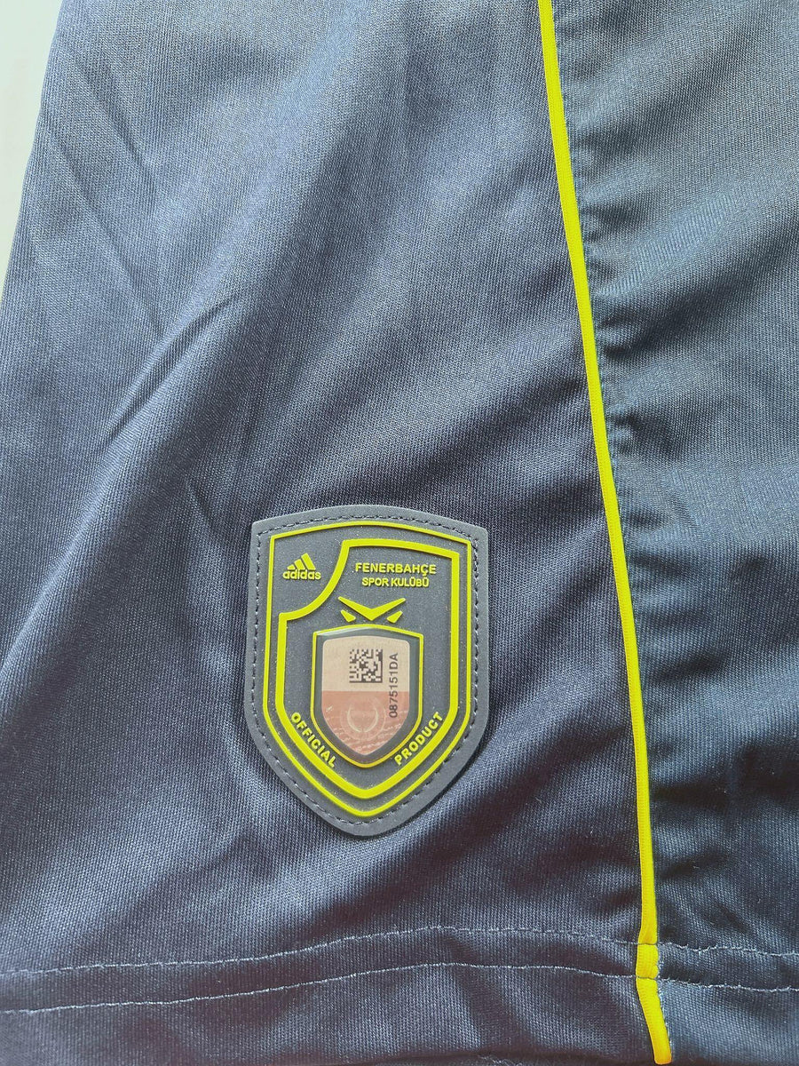 Fenerbahce Third Shirt 2013/14 Kuyt 11 (M)