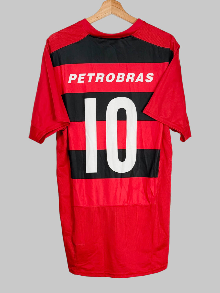 Flamengo Home Shirt 2004/5 10 (L)