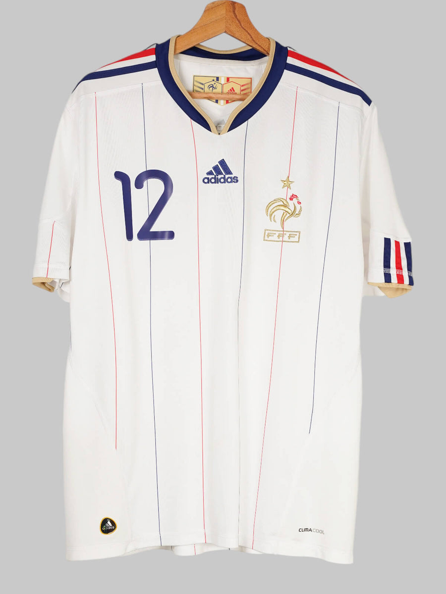 France Away Shirt 2010/11 Henry 12 (L)