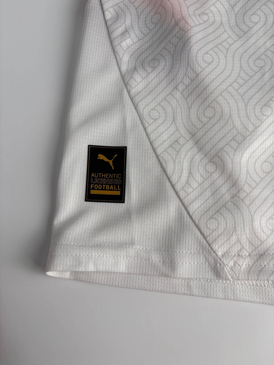 Galatasaray Away Shirt 2024/25 Osimhen 45 BNWT (S)