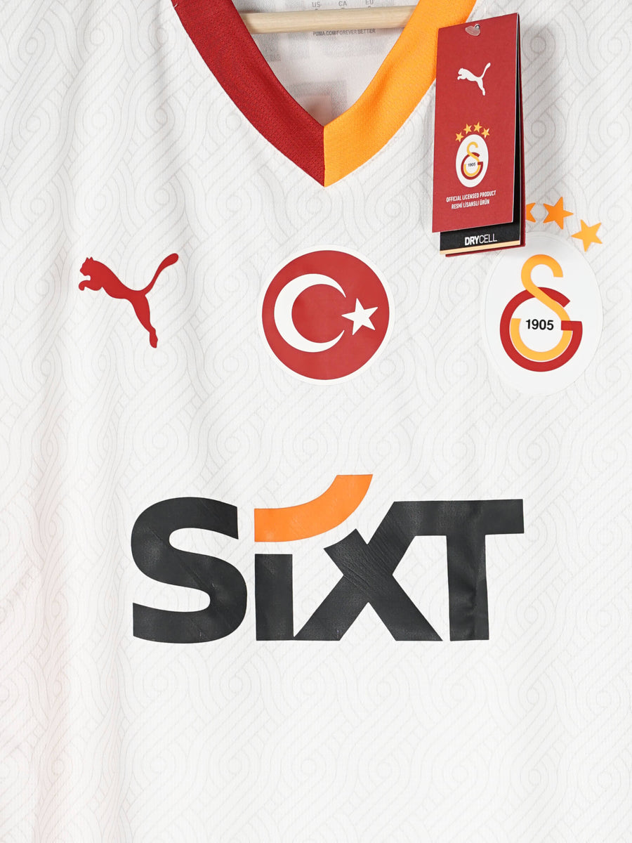 Galatasaray Away Shirt 2024/25 Osimhen 45 BNWT (S)