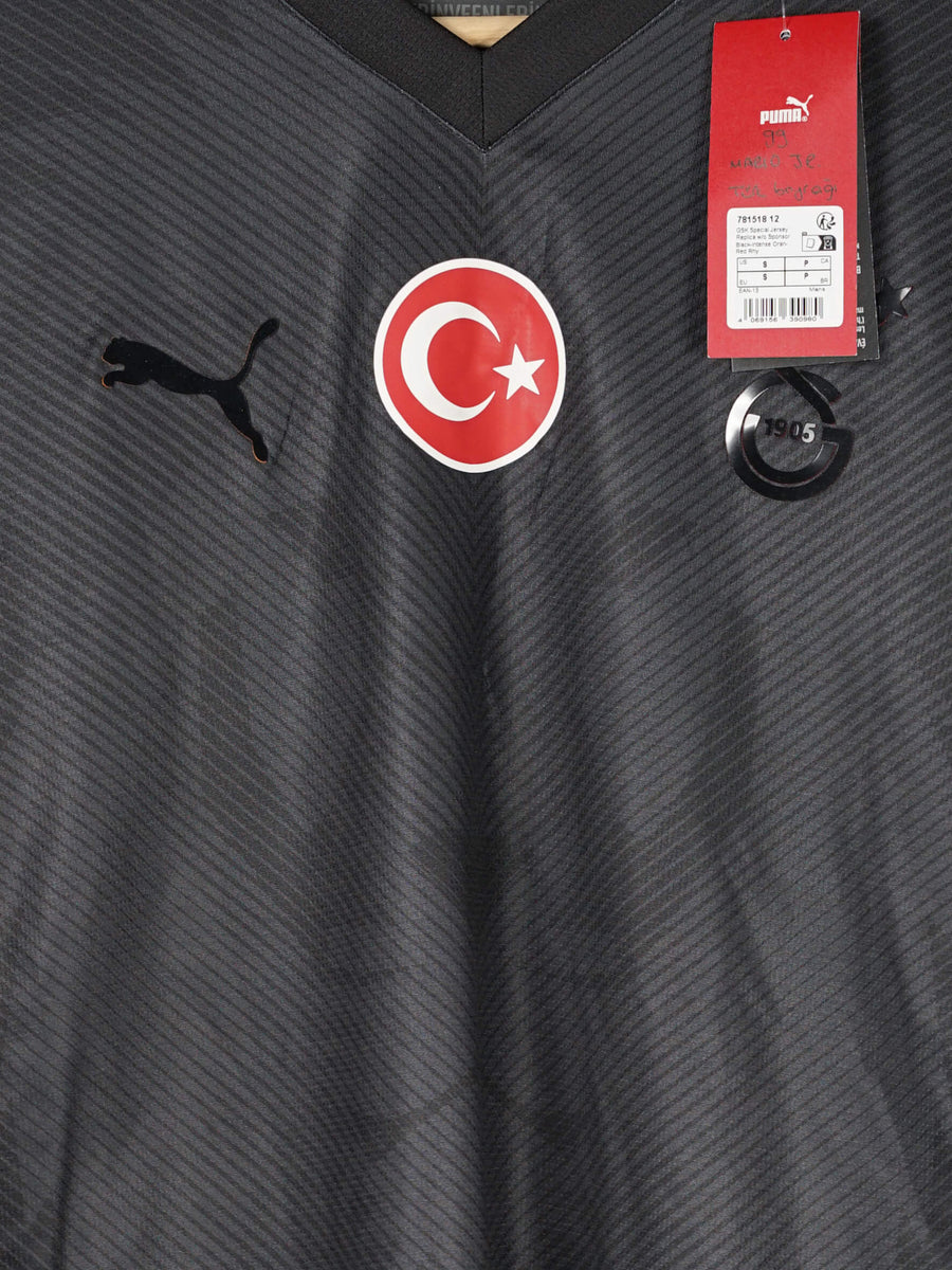 Galatasaray Fourth Shirt 2025/26 Mario JR 99 BNWT (S)