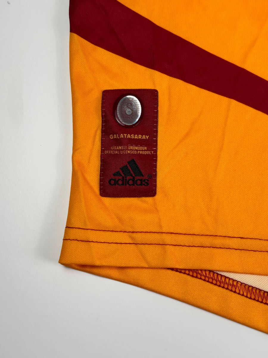 Galatasaray Home Shirt 2007/8 BNWT U.Karan 99 (L)