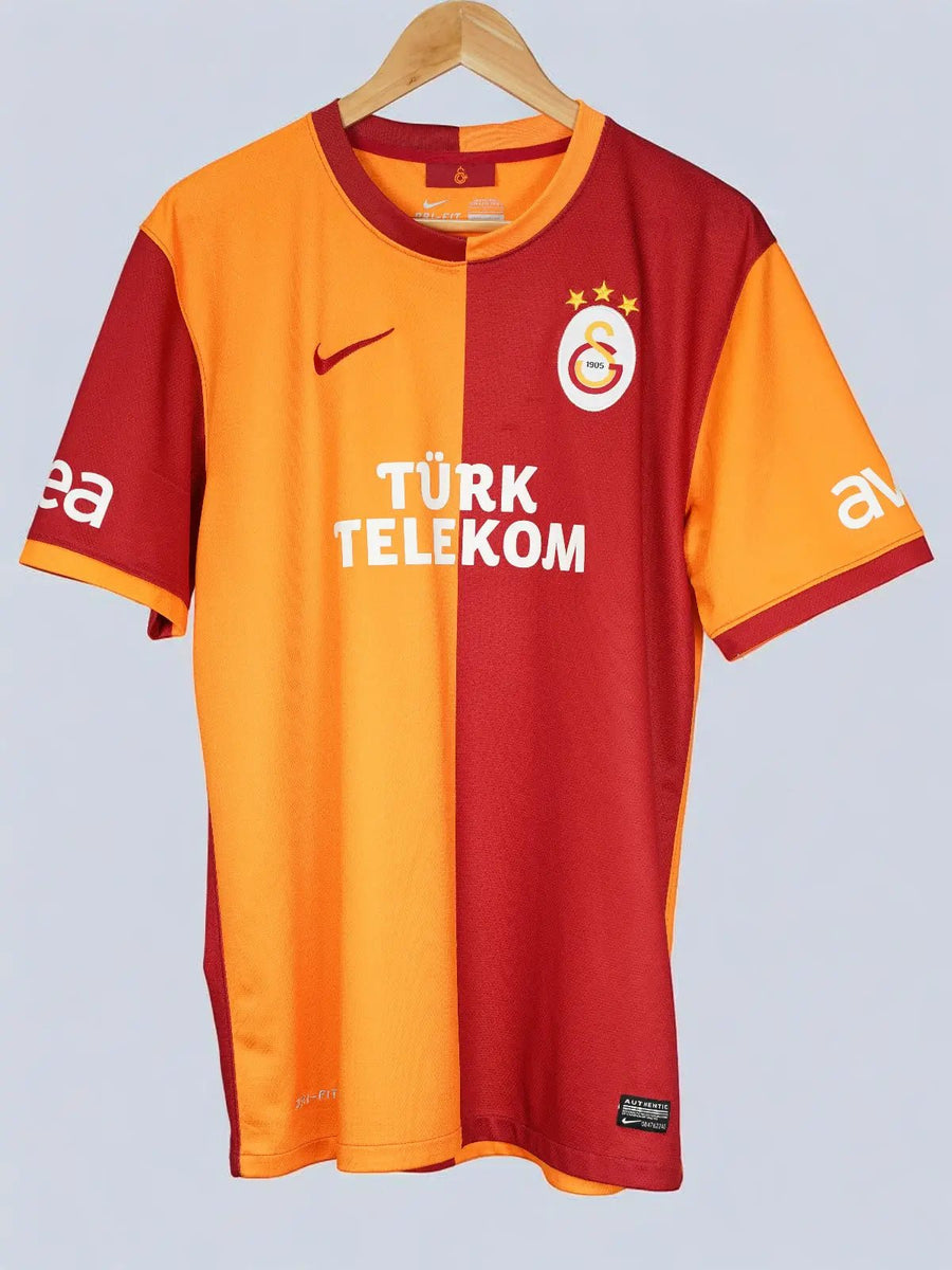 Galatasaray Home Shirt 2015/16 Sneijder 10 (L)