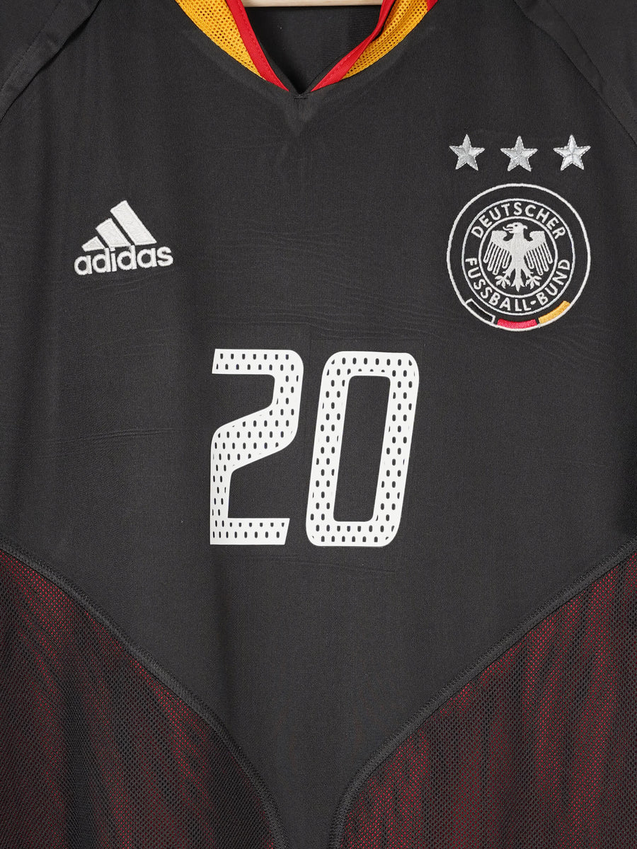Germany Away Shirt 2004/5 Podolski 20 (L)