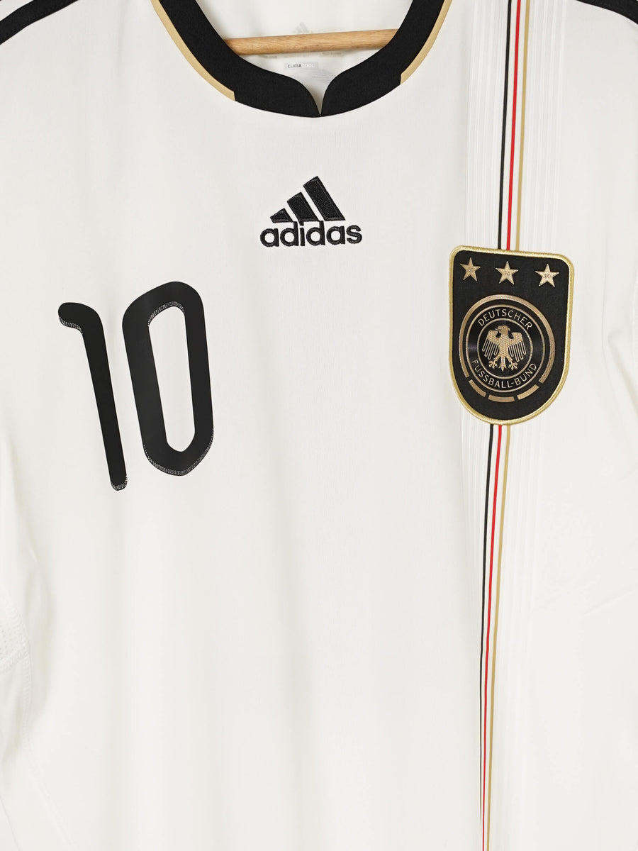 Germany Home Shirt 2010/11 Podolski 10 (M)