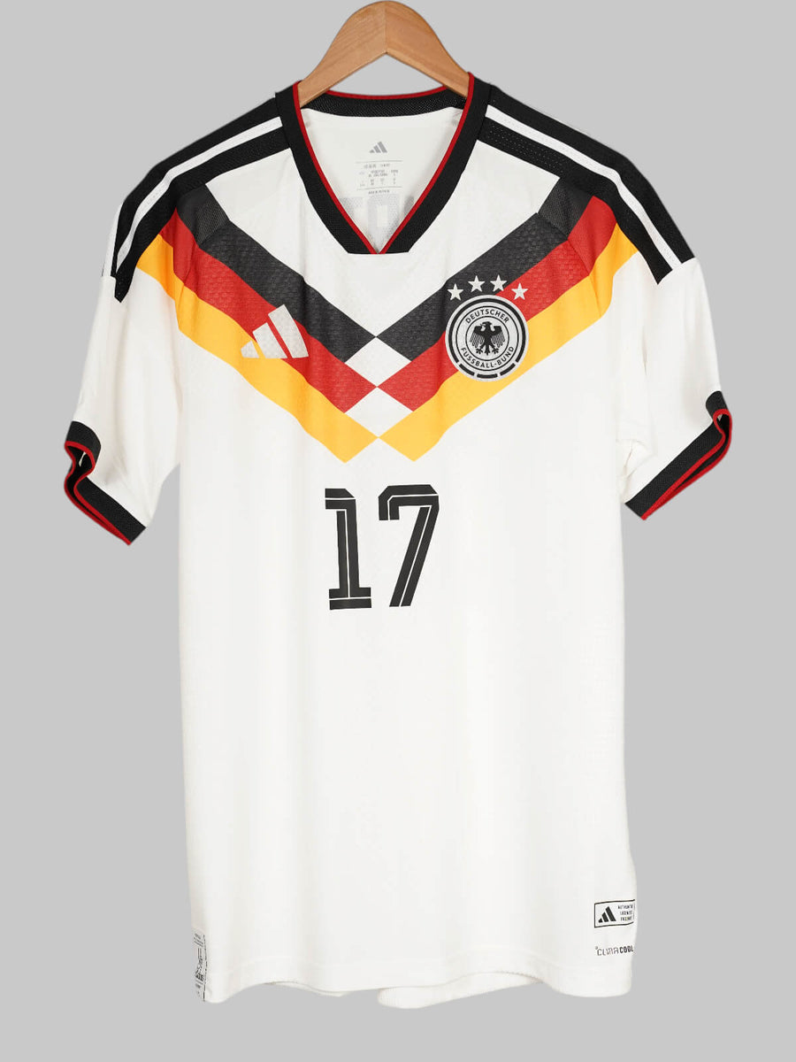 Germany Home Shirt 2026/27 Player Issue Wirtz 17 (L)