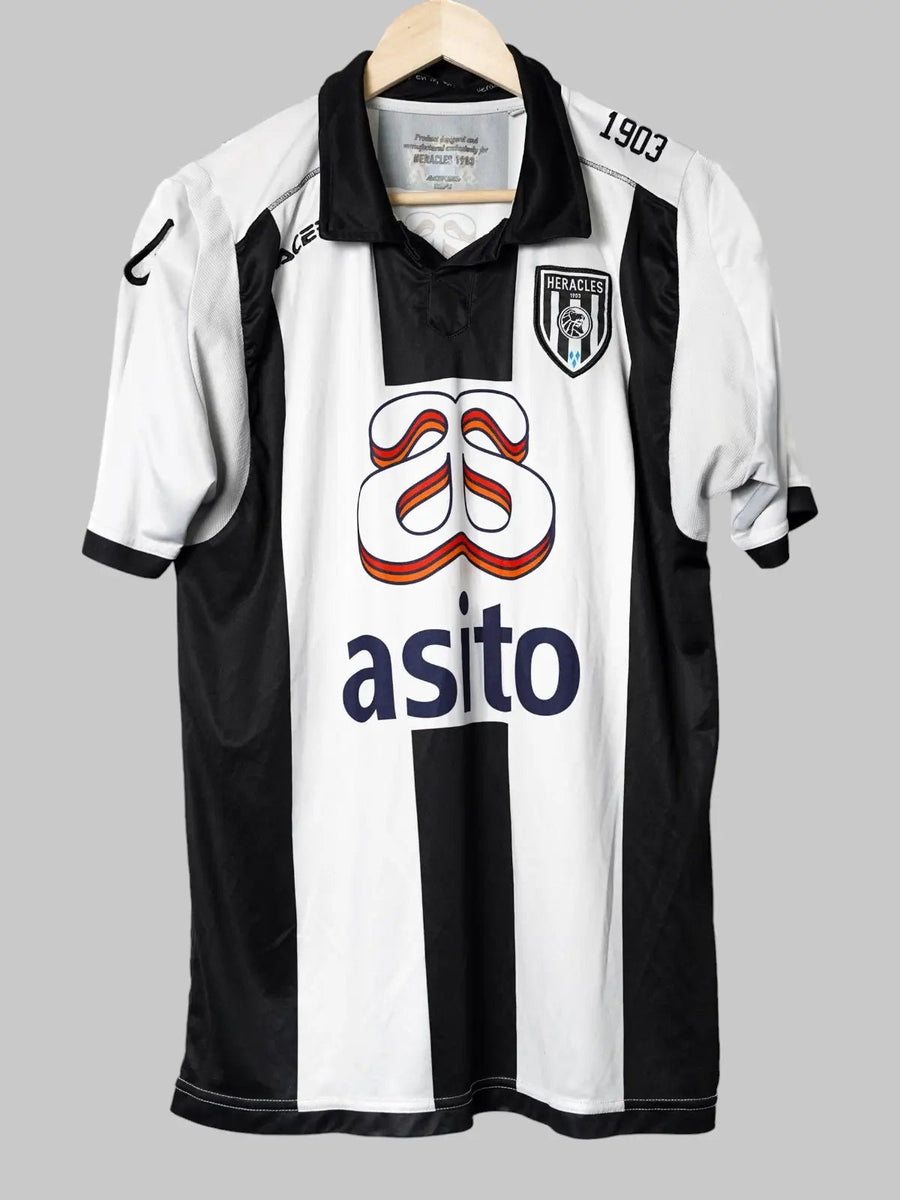 Heracles Almelo Home Shirt 2017/18 (XL)