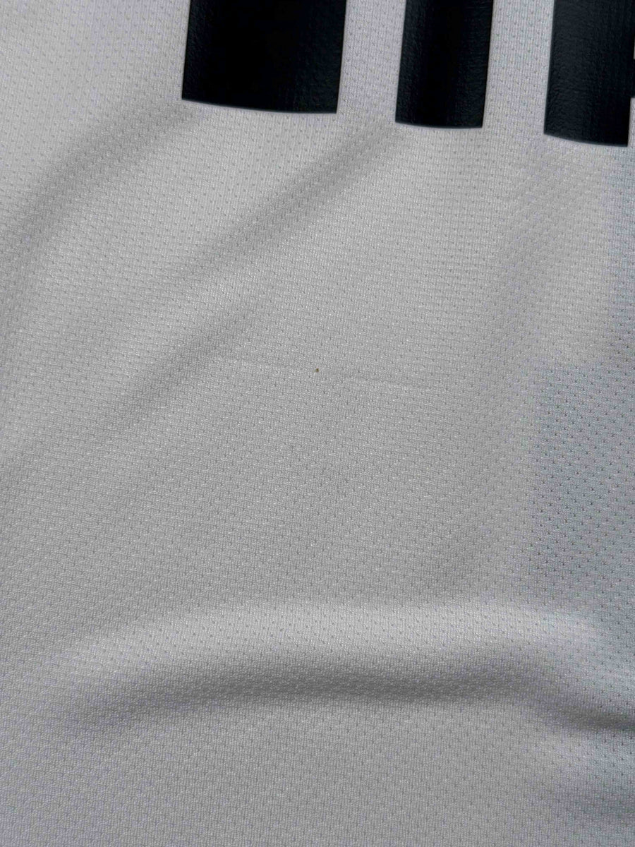Inter Milan Away Shirt 2010/11 J. Zanetti 4 (L)