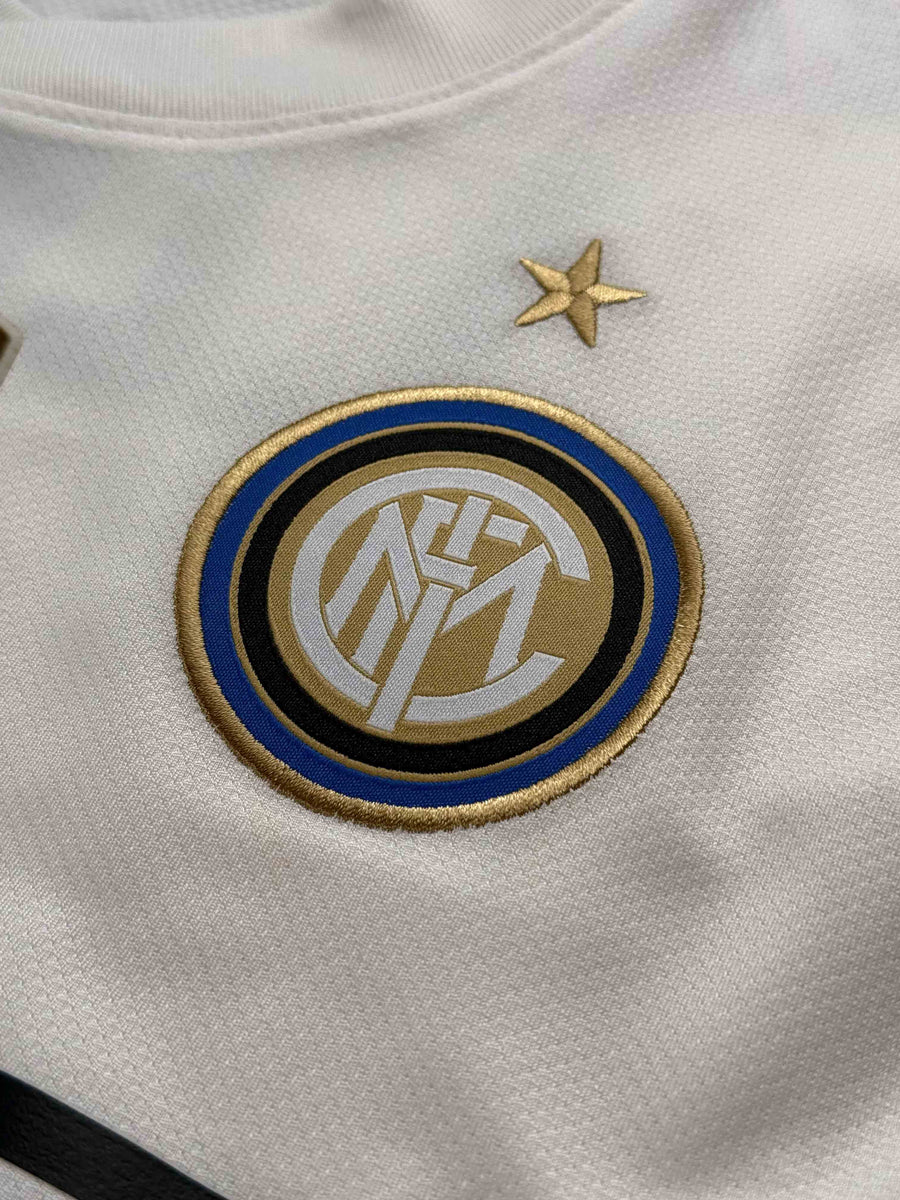 Inter Milan Away Shirt 2010/11 J. Zanetti 4 (L)