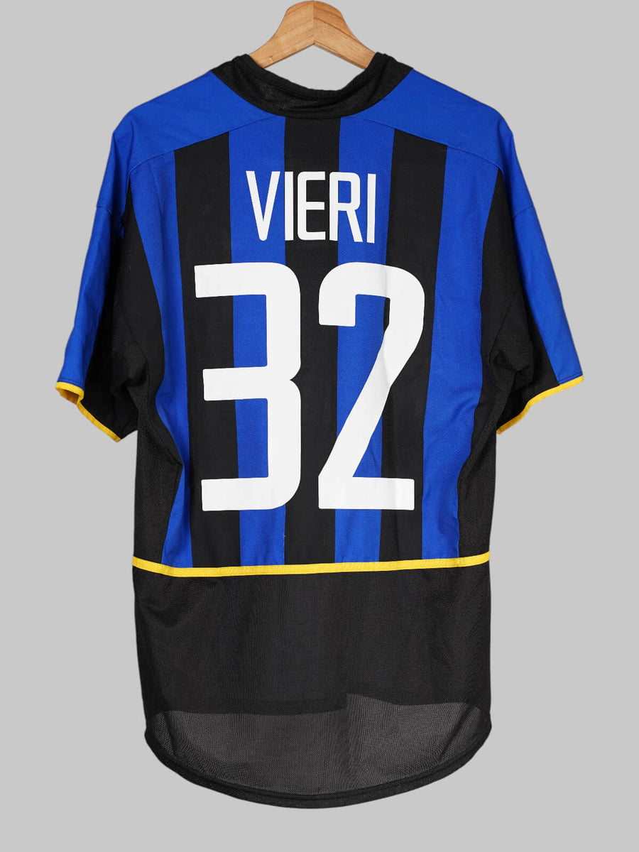 Inter Milan Home Shirt 2002/3 Vieri 32 (M)