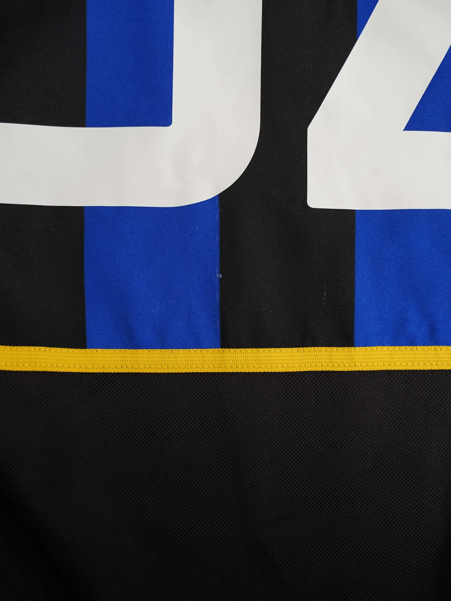 Inter Milan Home Shirt 2002/3 Vieri 32 (M)