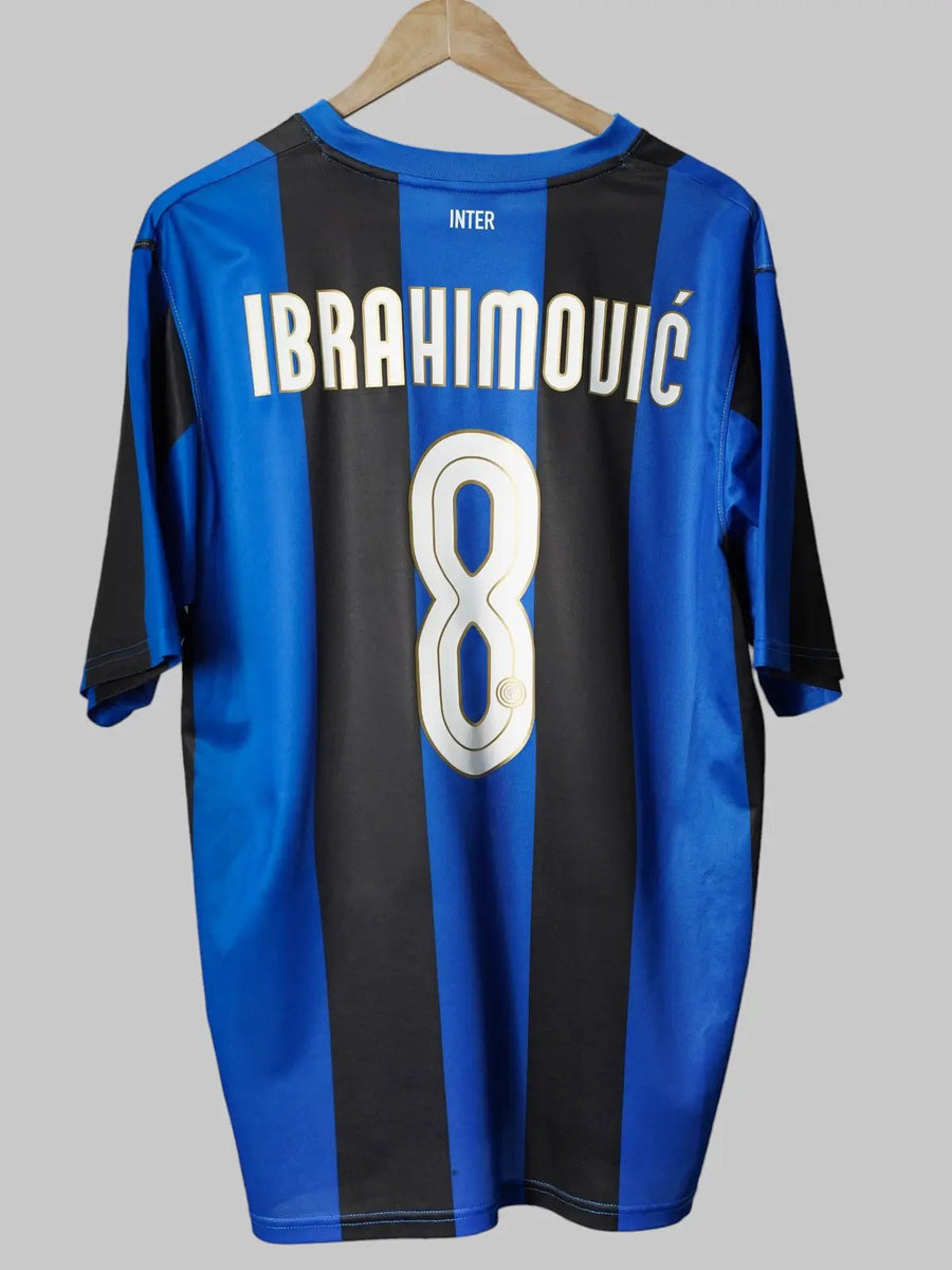 Inter Milan Home Shirt 2008/9 Ibrahimovic 8 (L)