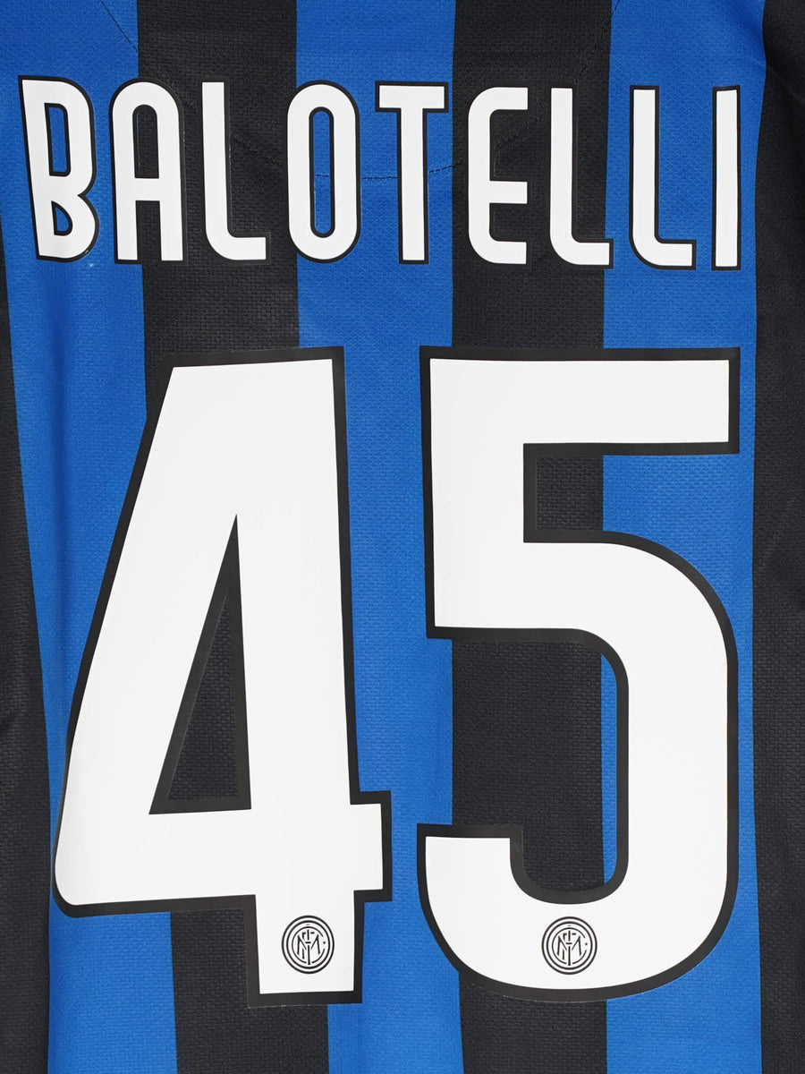 Inter Milan Home Shirt 2009/10 Balotelli 45 (M)