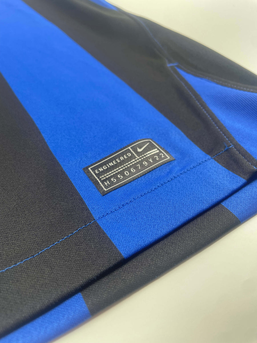 Inter Milan Home Shirt 2022/23 Lautaro 10 (M)