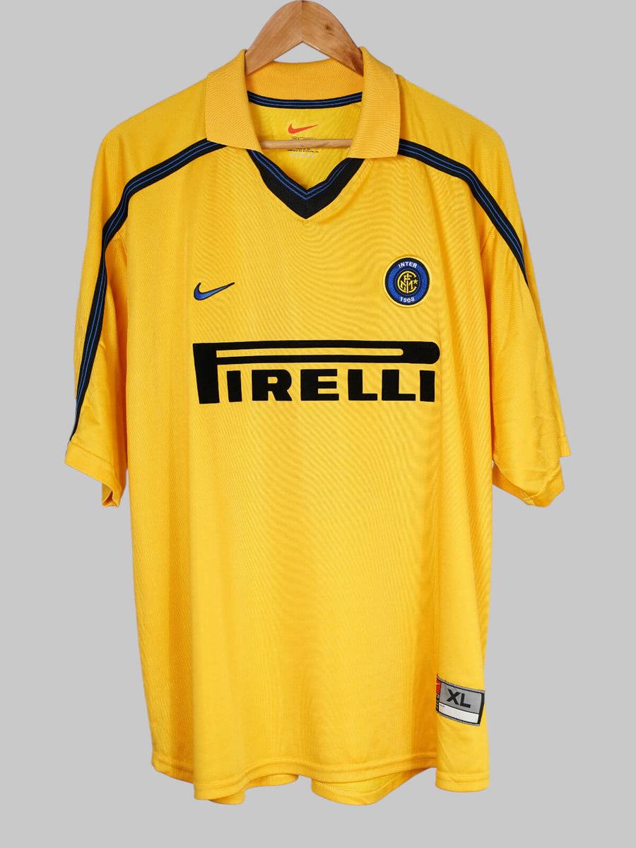 Inter Milan Third Shirt 1999/00 Vieri 32 (XL)
