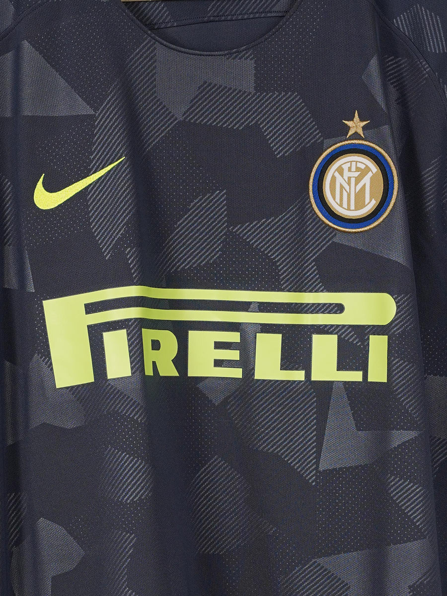 Inter Milan Third Shirt 2017/18 Perišić 44 (XXL)