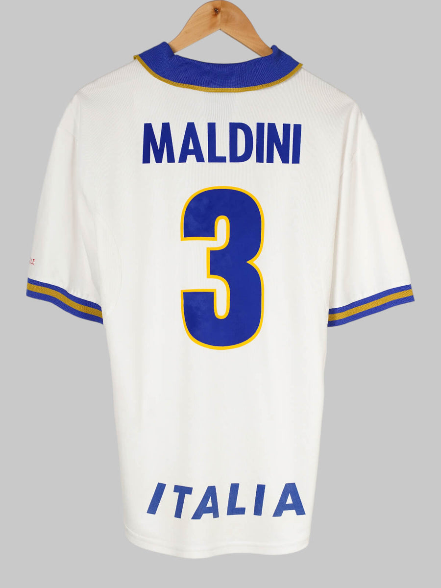 Italy Away Shirt 1996/97 Maldini 3 (L)