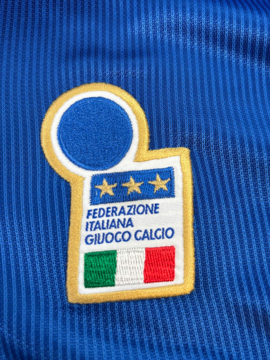 Italy Home Shirt 1998/99 Baggio R. (L)