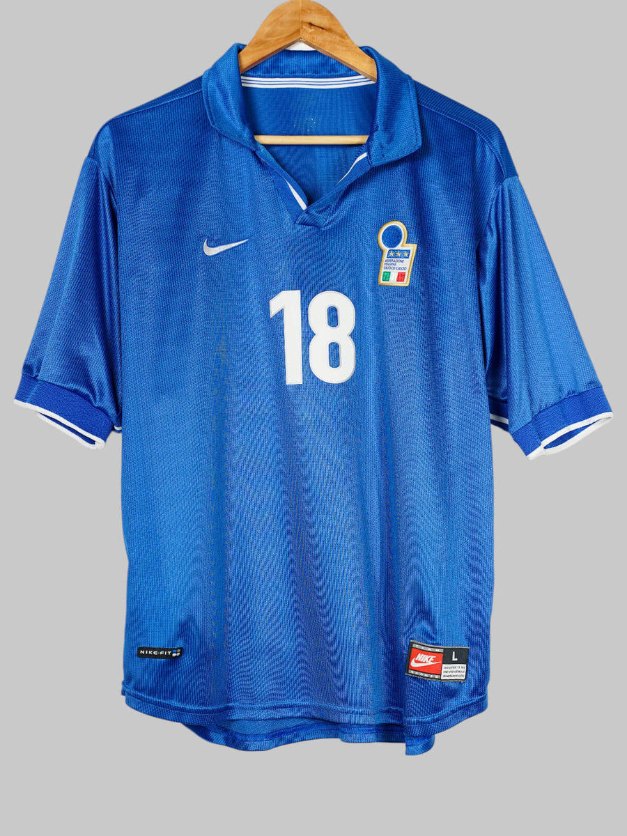 Italy Home Shirt 1998/99 Baggio R. (L)