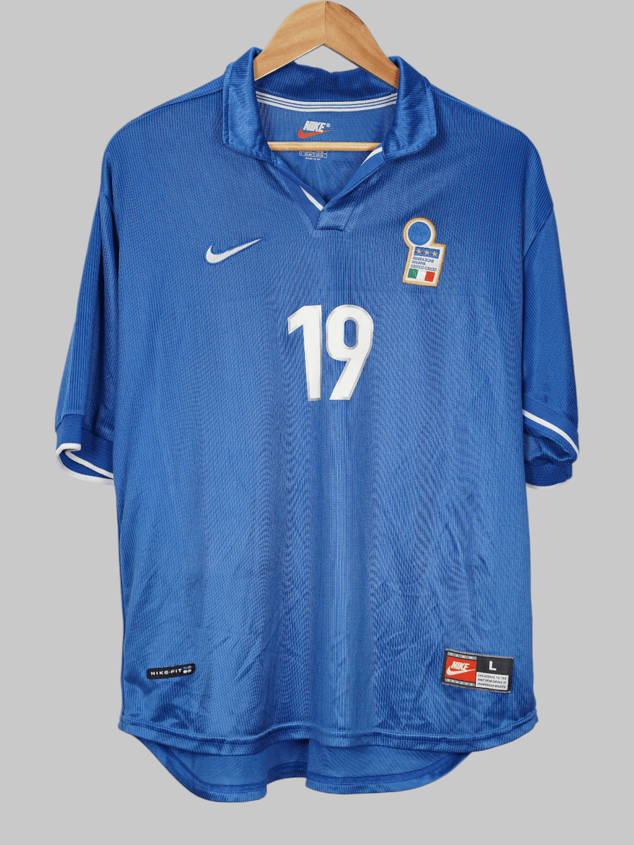 Italy Home Shirt 1998/99 Inzaghi 19 (L)