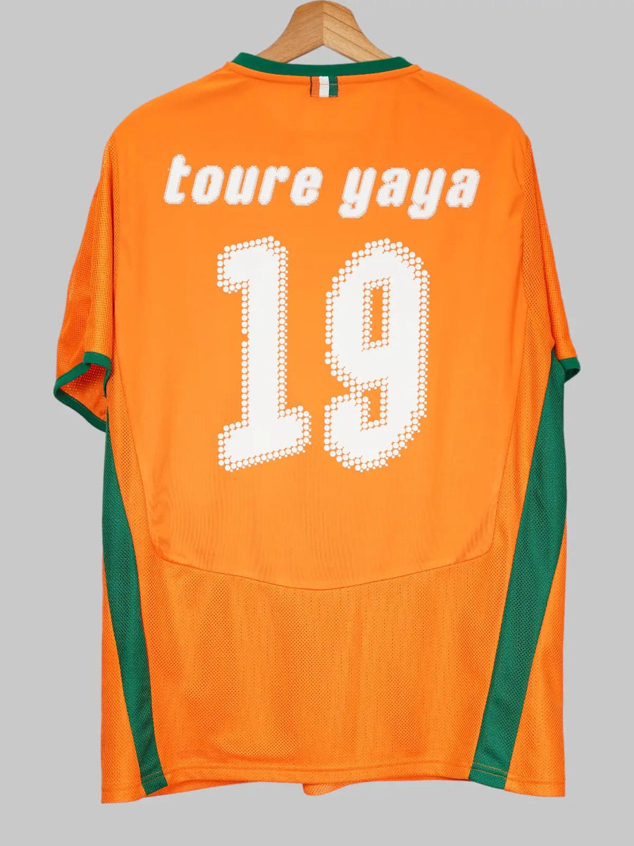 Ivory Coast Home Shirt 2008/9 Toure Yaya 19 (L)