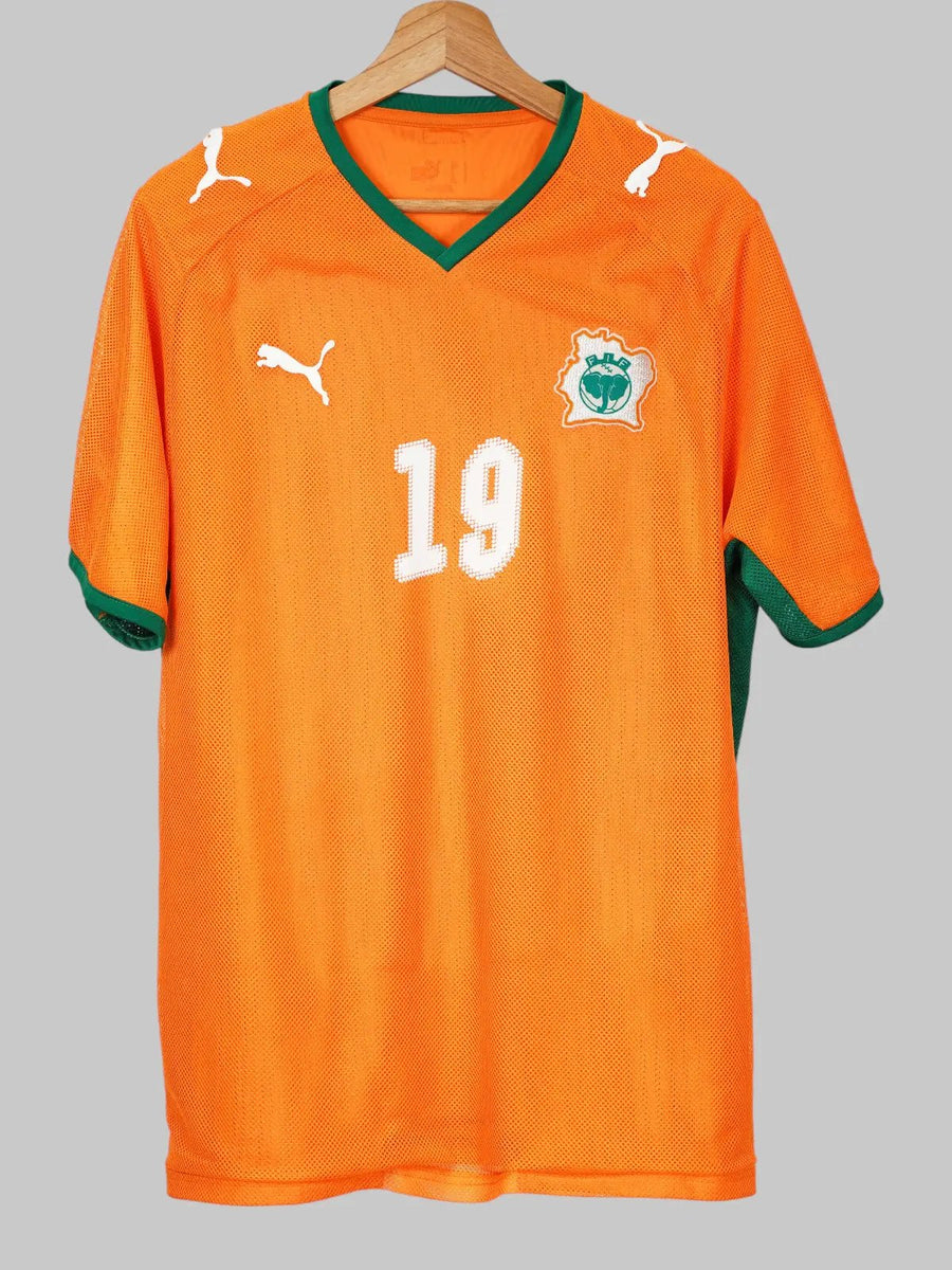 Ivory Coast Home Shirt 2008/9 Toure Yaya 19 (L)